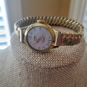 Rouen vintage ladies gold tone watch